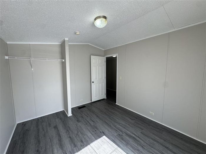 Fort Wayne MHC - Unit 639 - Bedroom