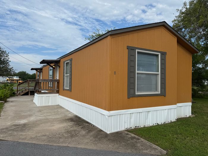 Magnolia Village - Unit 8 - Exterior