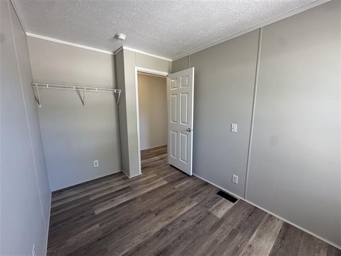 Fort Wayne MHC - Unit 421 - Bedroom