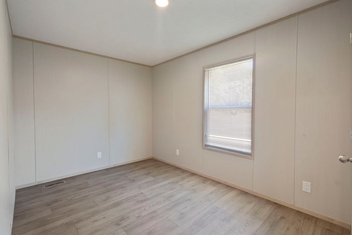 Lakeside NC (GCI) - Unit 1941 - Interior