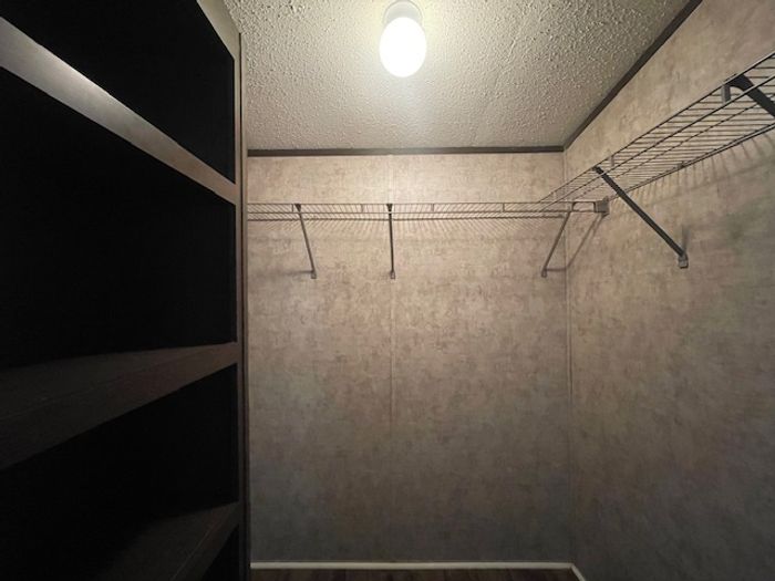 Creekside - Unit 112 - Bedroom