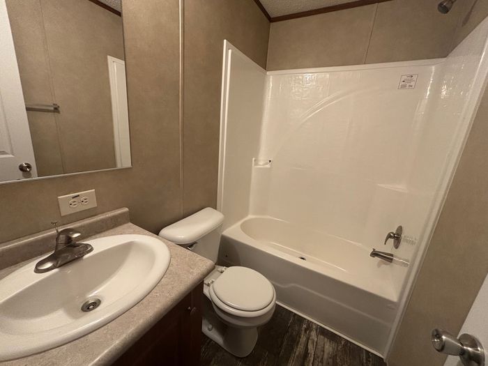 Birchwood MHP - Unit 145 - Bathroom