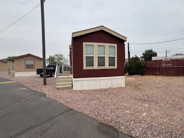 Colonial Estates AZ - Unit 4 - Exterior