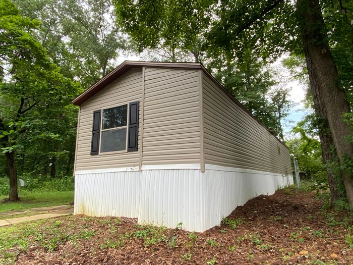 Woodward Estates MHP - Unit 75 - Exterior