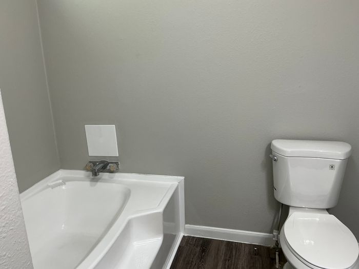 Clarke Springs - Unit 15802C - Bathroom