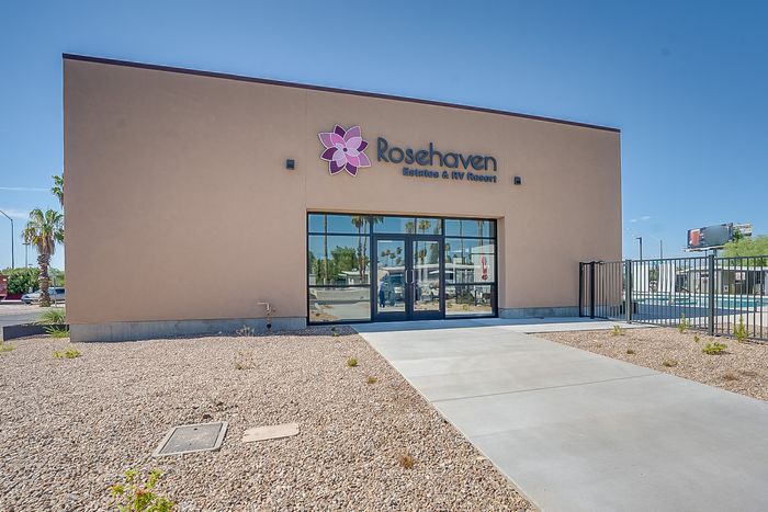Rosehaven Estates & RV Resort - Unit 411 - Clubhouse