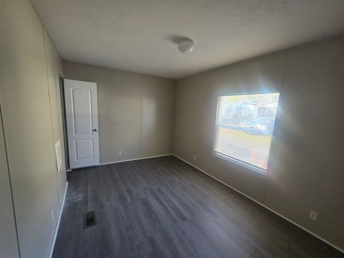 Clayton MHP - Unit 103 - Interior