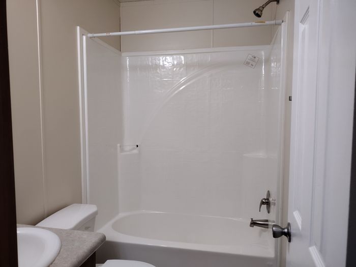 Pasadena MHC - Unit ACT3650 - Bathroom