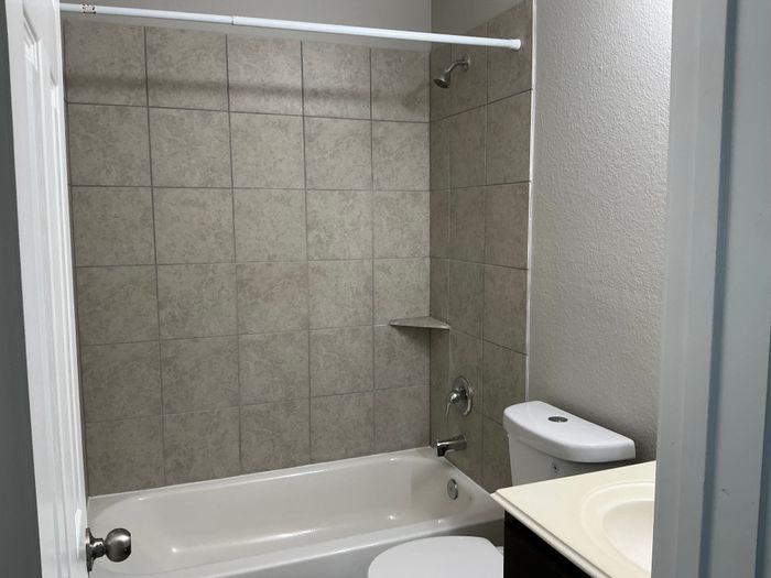Clarke Springs - Unit 4527N - Bathroom