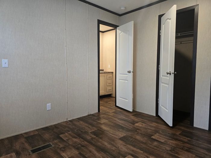 Rolling Hills MHP - Unit 67 - Interior