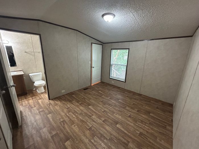 Oakridge MHP OK - Unit 531 - Interior