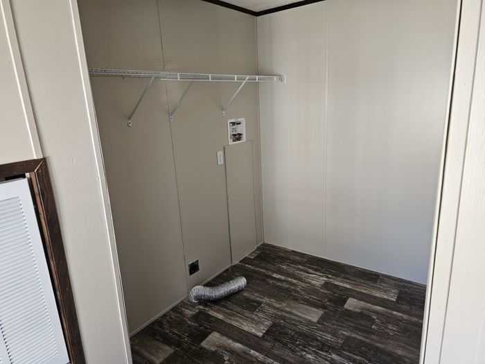 Riviera Courts - Unit 224 - Interior