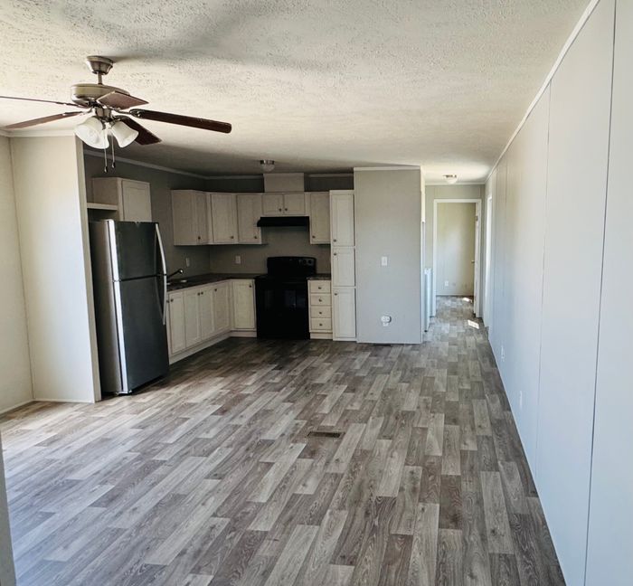Alliance Vista MH and RV Park - Unit D10 - Interior