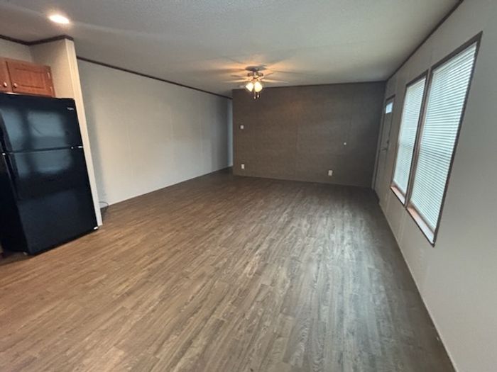 Pasadena MHC - Unit CON3616 - Interior