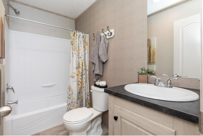 Lakeside NC (GCI) - Unit 3504 - Bathroom