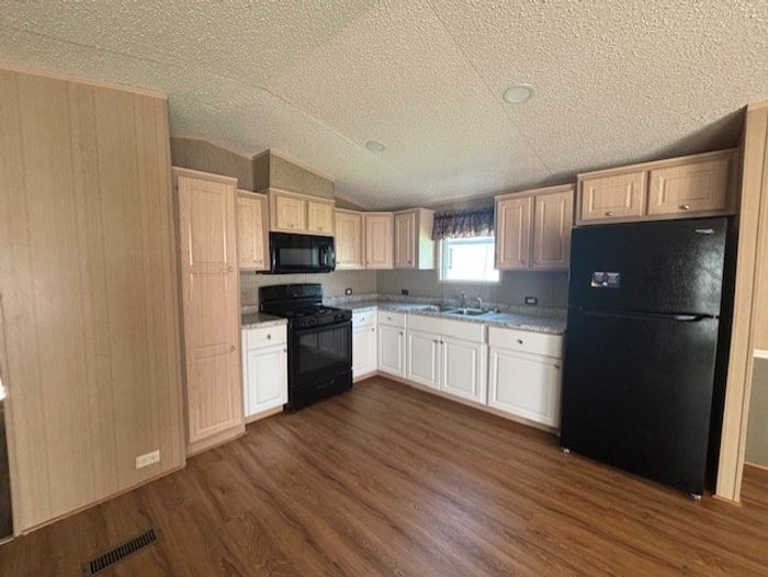 Coachlight Village North (CLN) - Unit 908 - Kitchen