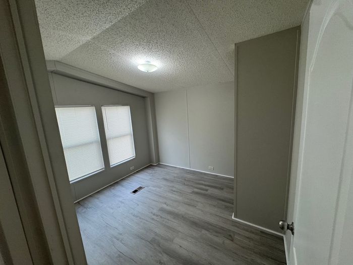 Imperial MHC - Unit J72 - Bedroom