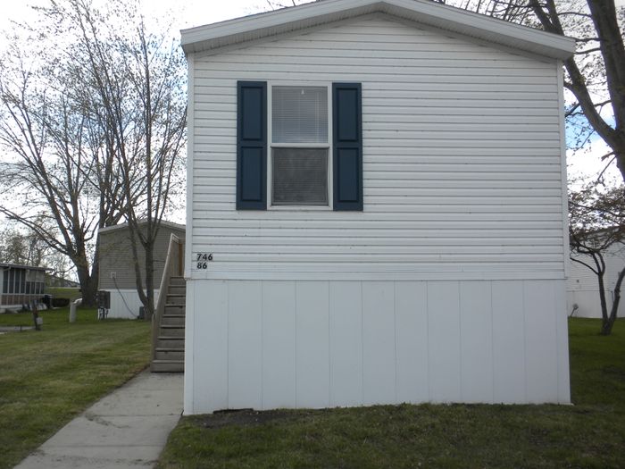 Riverview Estates - Unit 86 - Exterior