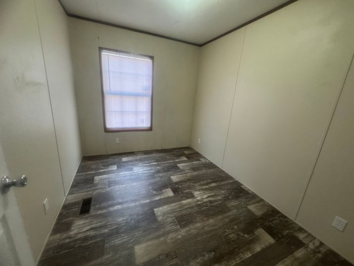The Orchards/Paradise - Unit 107 - Bedroom