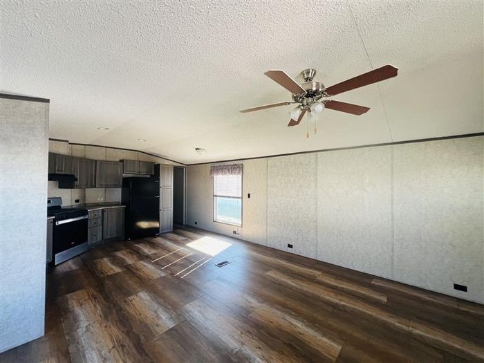 Countryside Estates KS - Unit B21 - Interior