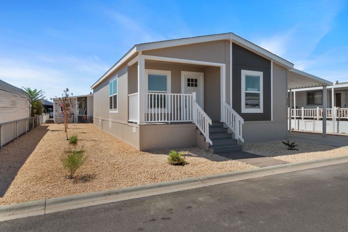 The Lakes at Hemet West - Unit 557 - Exterior