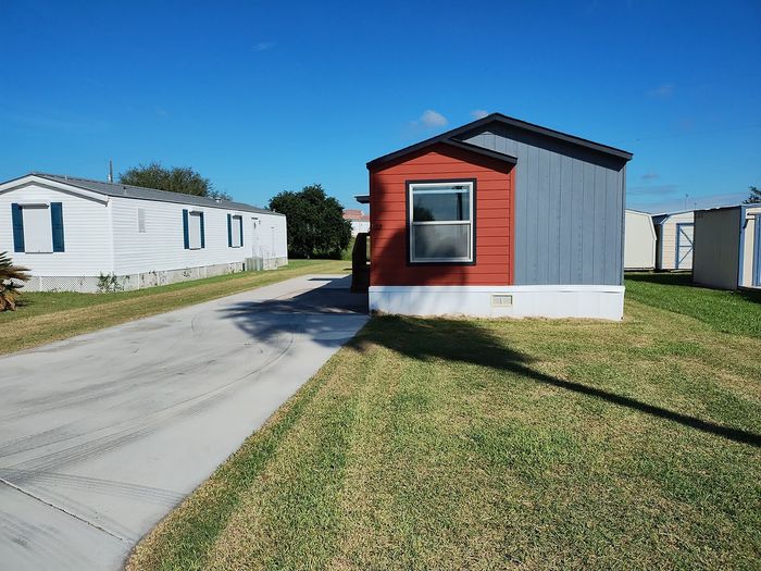 Gateway RV - Unit 22 - Exterior