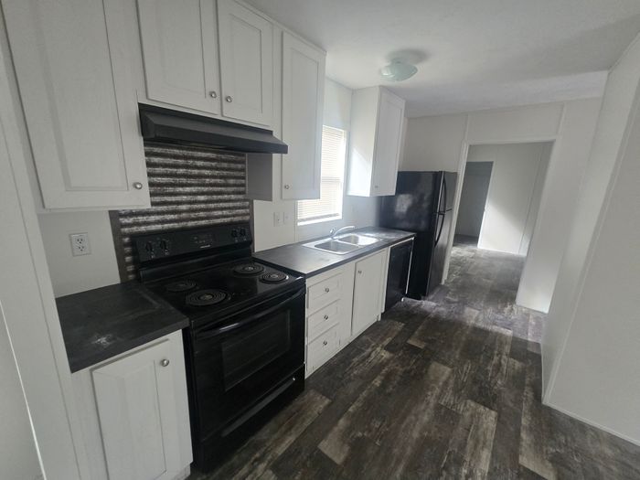 Tara MHP - Unit MRE25 - Kitchen