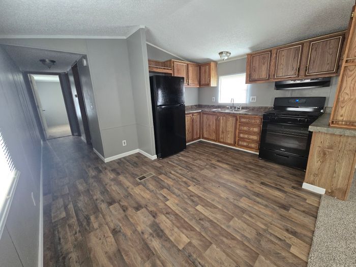 Oak Creek - Unit 9719Ba - Kitchen