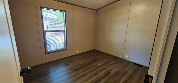 Sunnyvale Estates MHP - Unit 199 - Bedroom