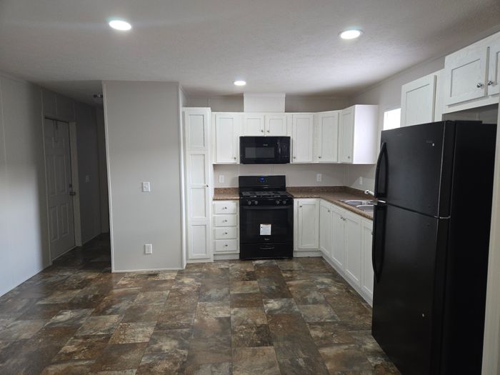 Saginaw Villas - Unit AP2519 - Kitchen