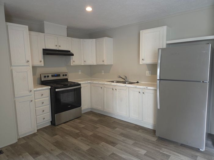 Vermillion MH and RV Park - Unit 219 - Kitchen