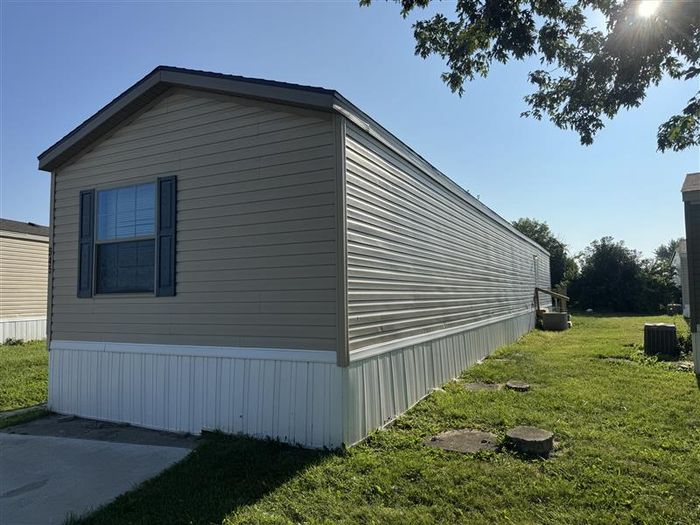Fort Wayne MHC - Unit 545 - Exterior