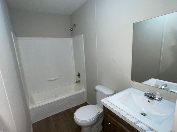 Tara MHP - Unit PEE22 - Bathroom