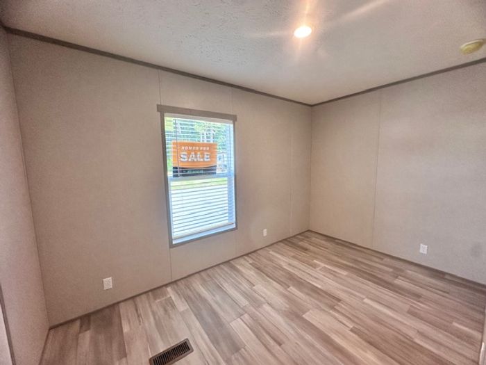 Lakeside NC (GCI) - Unit 3521 - Interior