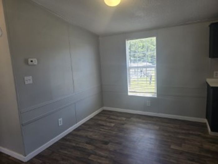 Lafayette Park MHP - Unit 90 - Interior