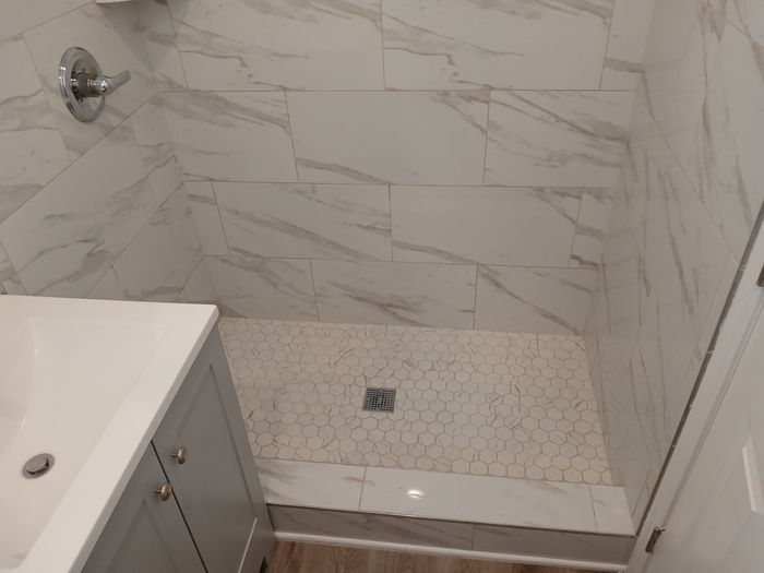 Rosehaven Estates & RV Resort - Unit 425 - Bathroom