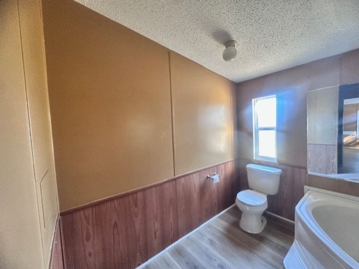 Taylors Creek - Unit 89 - Bathroom