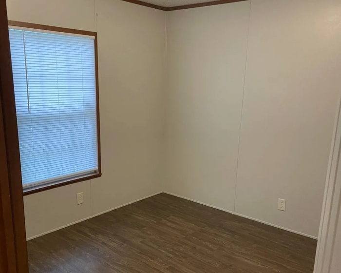 Pasadena MHC - Unit CAS2351 - Bedroom