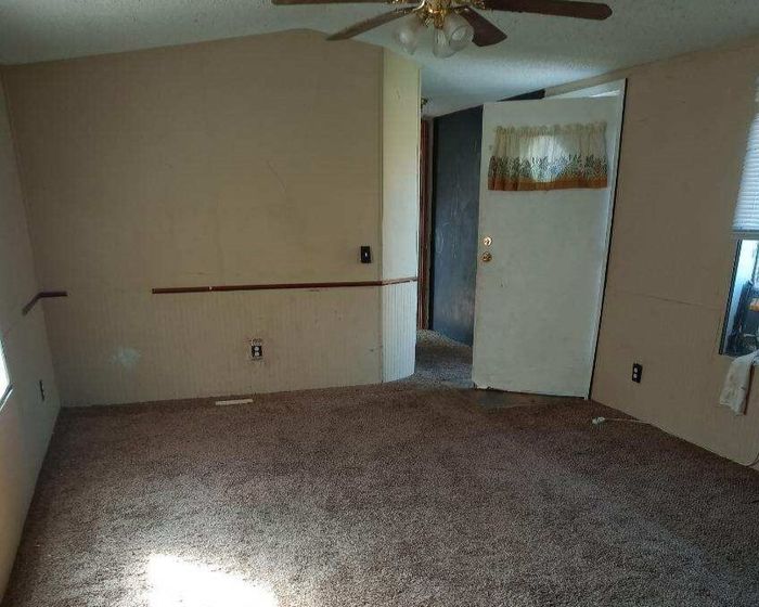 Sabina Manor - Unit 17 - Interior
