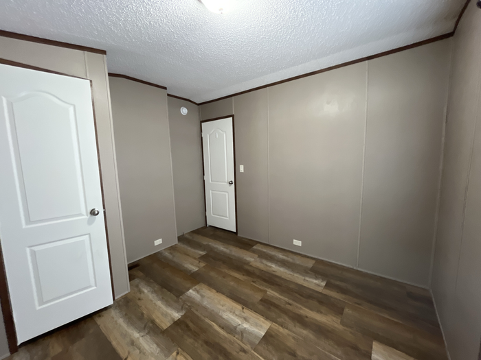 Countryside MHP OK - Unit 36 - Bedroom