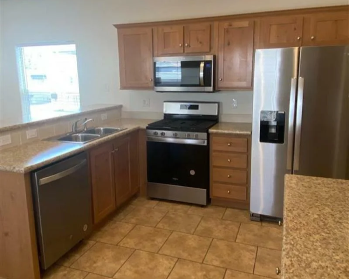 Grand Missouri - Unit 282 - Kitchen
