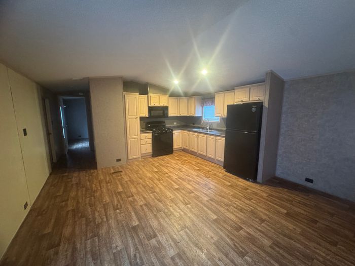 The Orchards/Paradise - Unit 51 - Kitchen