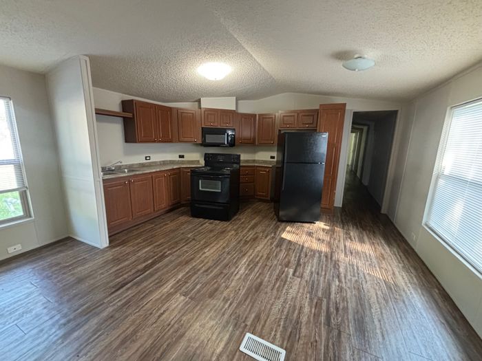 Bluegrass Meadows - Unit A10 - Kitchen