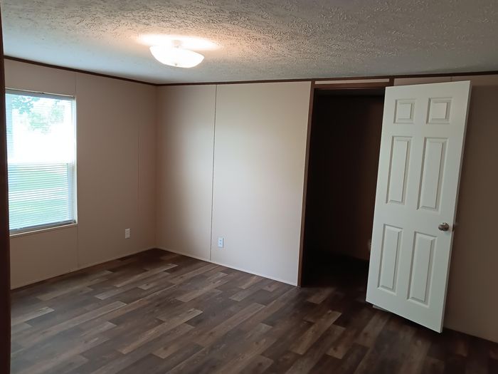 Pine Crest - Unit 15 - Bedroom