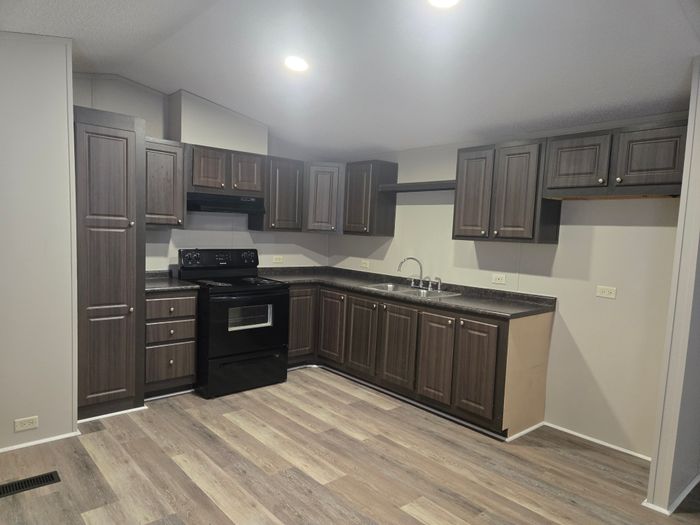 Bluegrass Meadows - Unit D23 - Kitchen