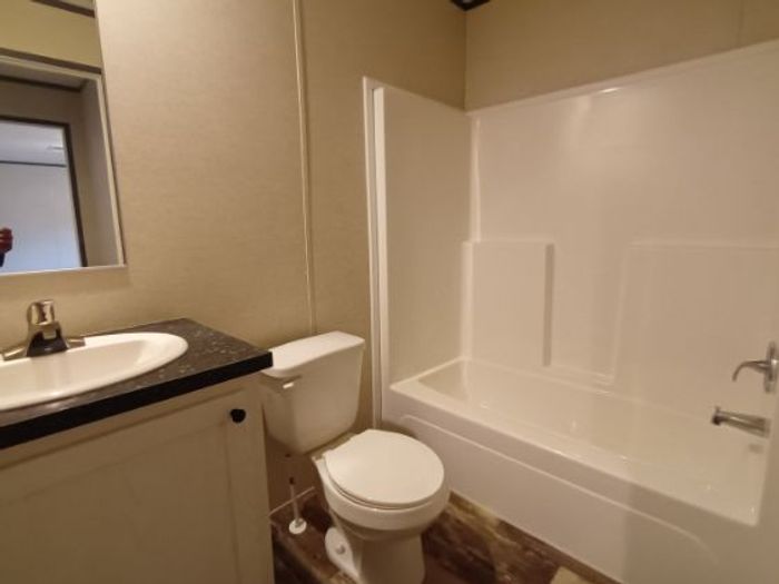 Audubon Estates - Unit 622PE - Bathroom