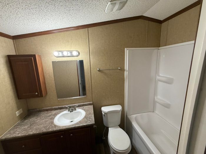 Shady Acres MH & RV Resort - Unit 233 - Bathroom