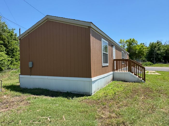 Meadow Acres - Unit 8 - Exterior