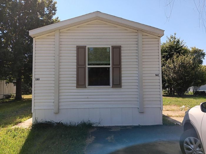 Wooded Acres Estates - Unit 1365P - Exterior, Street View