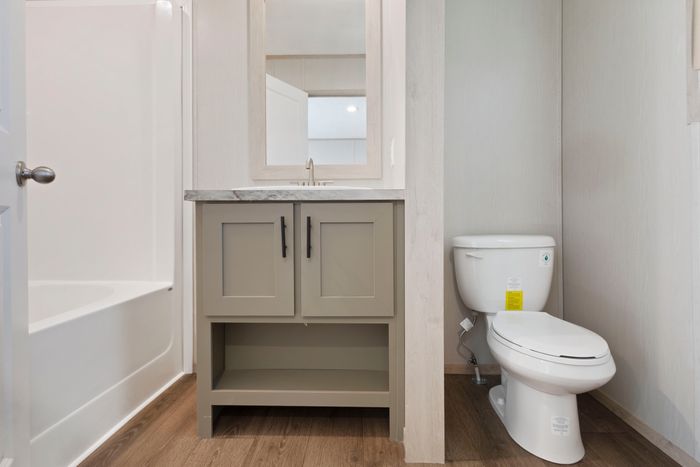 Lakeside NC (GCI) - Unit 1941 - Bathroom